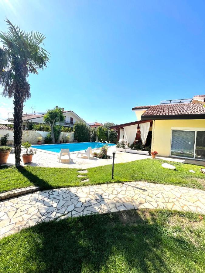 Villa Valentina Treglio Exterior photo